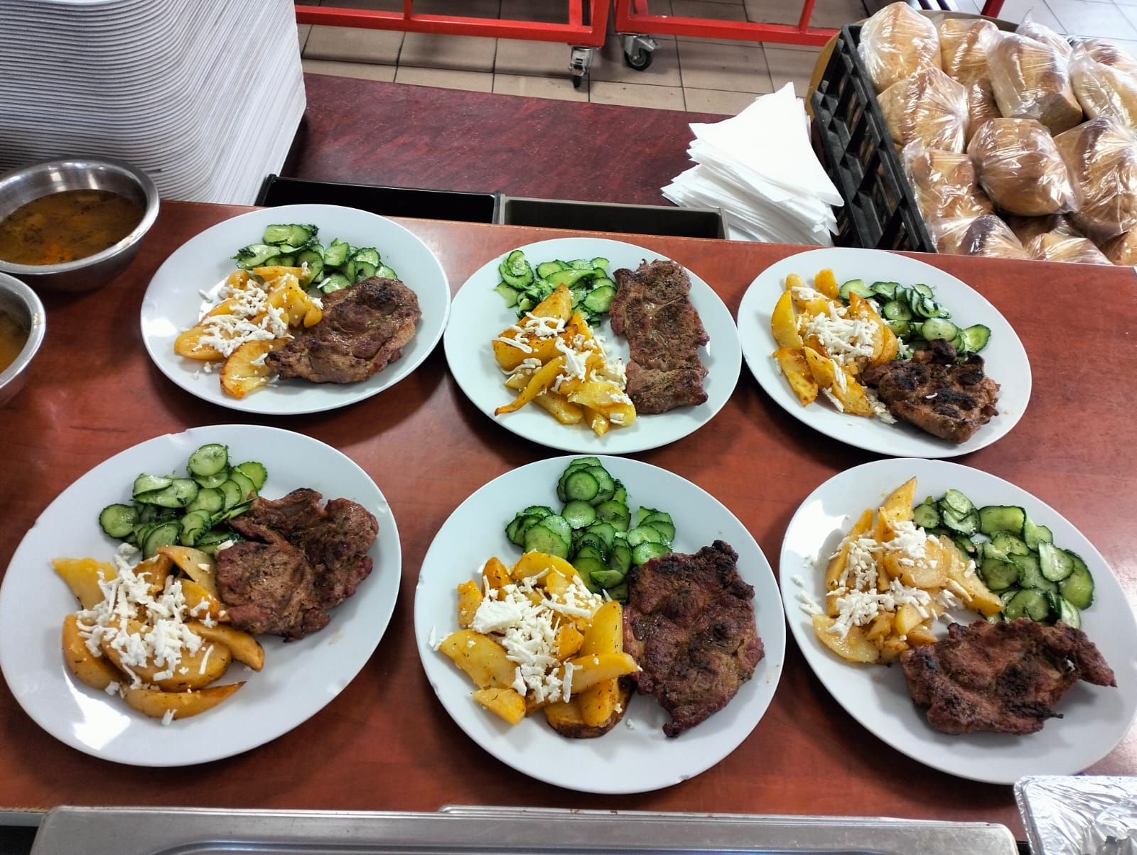 Catering Bon Apetit Pitesti - Imagine 1